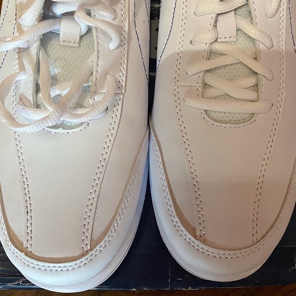 brunsw Shoes Brunswick Ladies Mystic Bowling Shoes 95 Whitenavy